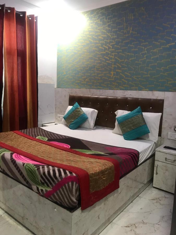 Hotel O Kanak Palace نيودلهي المظهر الخارجي الصورة