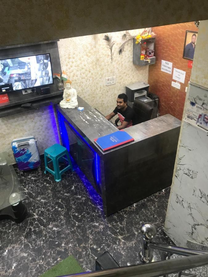 Hotel O Kanak Palace نيودلهي المظهر الخارجي الصورة
